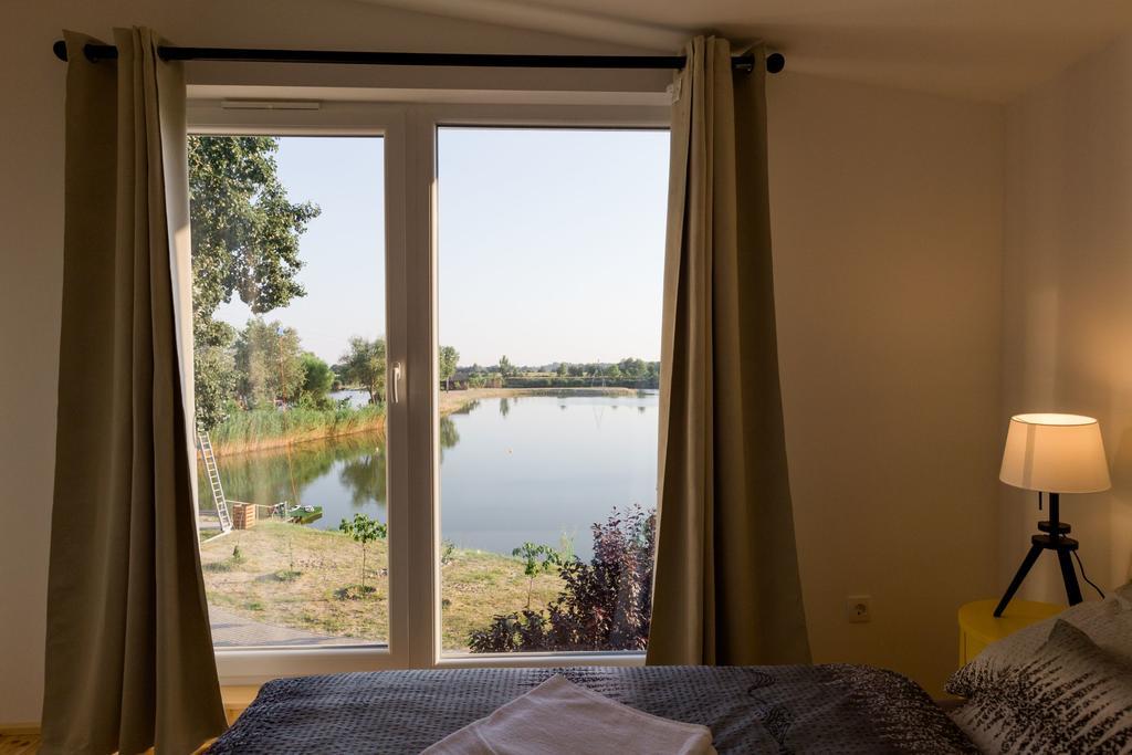 Sun City Vizisport Paradicsom Hódmezővásárhely Eksteriør billede